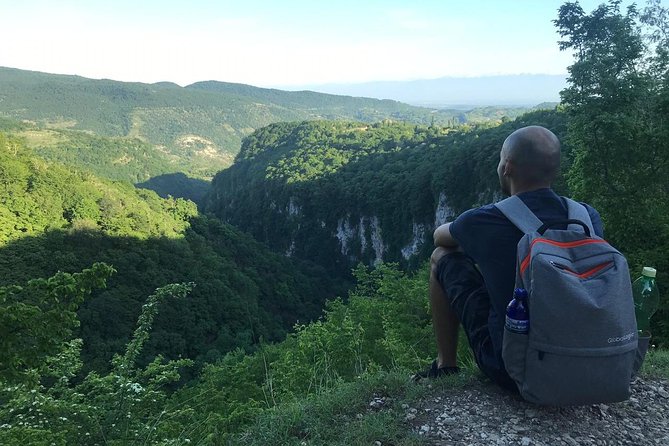 2 Days Trip to West Georgia (Caves, Canyons, Waterfalls) - What the $199 price includes