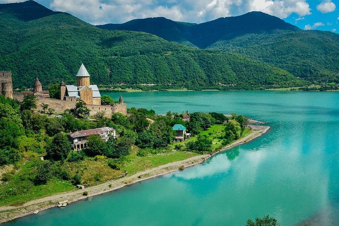 3 Days Georgia Tour package - Day 2: Zhinvali, Ananuri, Gudauri, and Mount Kazbegi