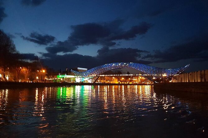 3 days private tour in Georgia - Guides, private transport, and the human side