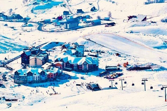 Ananuri, Gudauri ski resort, private tour - The Georgian Military Highway is part of the experience