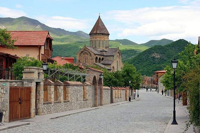 Ancient Georgia Group Tour: Mtskheta,Jvari, Gori, Uplistsikhe - Lunch at a local restaurant