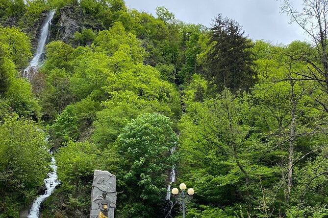 Bakuriani-Borjomi full day trip - The railway question and the Bakuriani to Borjomi transfer
