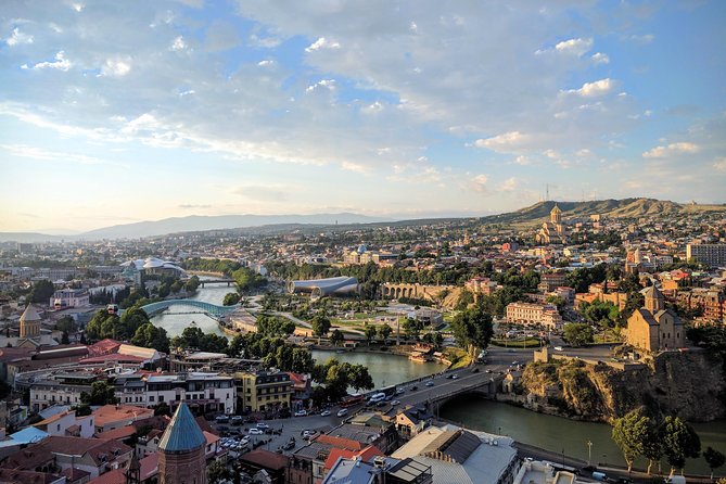 Best of Georgia - 3 or 4 days private tour with transfers and guide - Signagi and the food stop in Badiauri