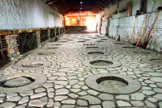 City of Love Sighnaghi, Kindzmarauli Corporation, Wine tasting - Why Sighnaghi makes a good day from Tbilisi