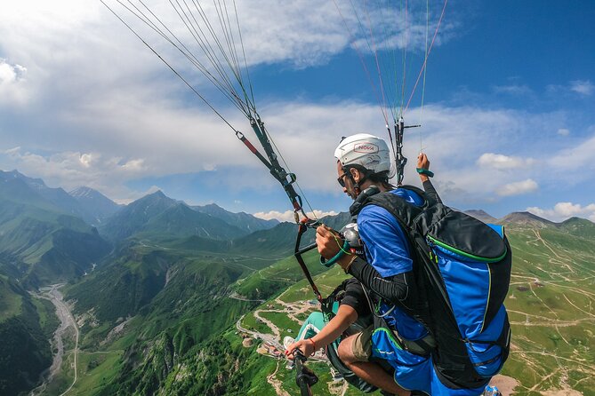 Cloudbase Paragliding in Gudauri, Georgia - Weather, comfort, and practical limits