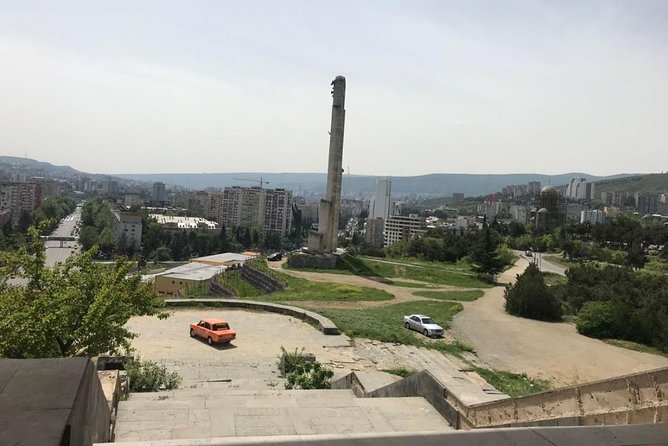 Concrete Giants Tour - Why this tour shows you a different Tbilisi