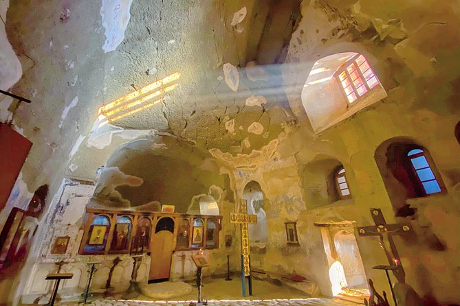 David Gareji and Real Rainbow Mountains Off-Road adventure + hike - Why this Tbilisi day trip feels different