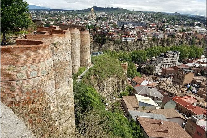 Day Tour Tbilisi - Mtskheta - Jvari - Chronicles of Georgia Monument-Tbilisi - Lunch and the old capital at Mtskheta