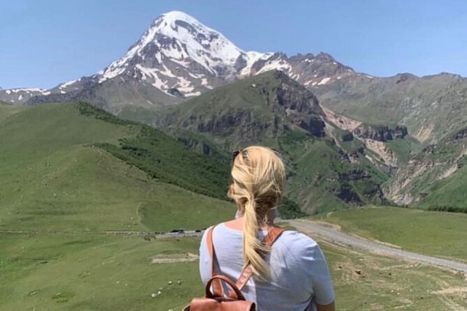 Day tour to mountains Jinvali lake, Ananuri, Kazbegi, Arch friendship - Gudauri and the high road