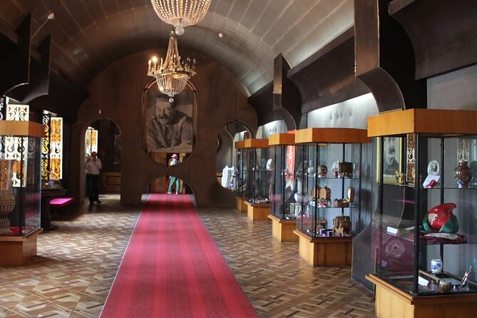 Day Tour to Mtskheta, Gori (Stalin museum) and Uplistsikhe - Gori and the complicated Stalin Museum