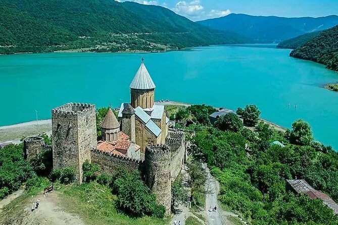 Discover the Majestic Georgian Highlands - Why this road trip works so well from Tbilisi