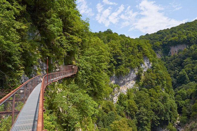 Explore Canyons from Batumi - Driver-guide or dedicated guide?