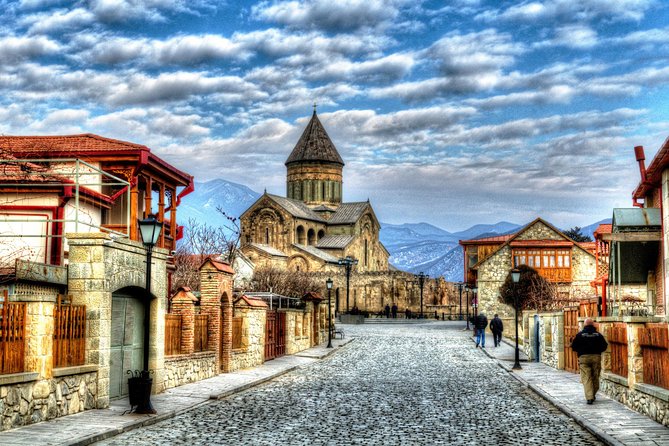 Four Historical Places: Mtskheta-Gori-Uplistsikhe-Jvari Monastery- Private Tour - Who should book this day out?