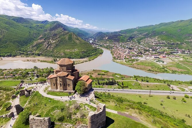 From Tbilisi: 4-day Tour in Georgia with Airport Transfers - Badiauri bread tasting with a local family bakery