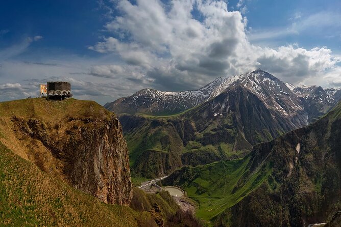 From Tbilisi: Kazbegi Day Tour, Gergeti Trinity, Ananuri &Gudauri - The Russia Georgia Friendship Monument