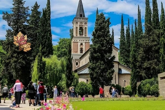 From Tbilisi Magical Kakheti – Sighnaghi, Bodbe & Chronicles Tour - Walking the Sighnaghi walls