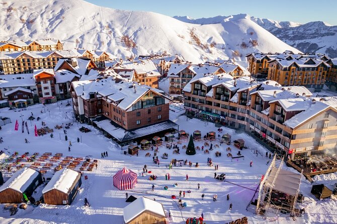 From Tbilisi to Gudauri Ski Resort, Zhinvali, Ananuri Day Trip - Transport, guide service, and group size