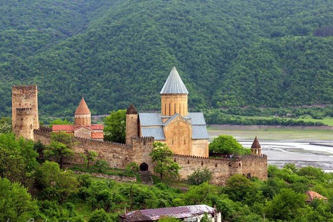 full day Kazbegi-Gudauri-jvari -from Tbilisi - Gudauri and the high road into the Caucasus