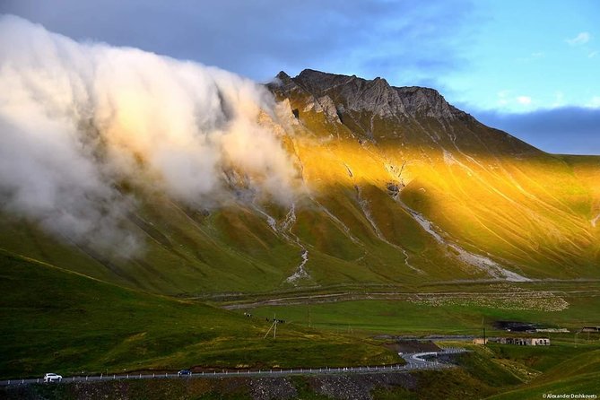 Full-Day Kazbegi - Stepantsminda, Gudauri Private Guided Tour - The Aragvi rivers and the old warning tower