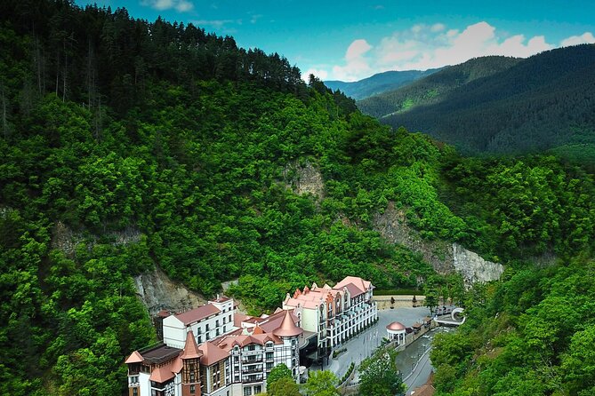Full Day Private Tour in Vardzia, Rabati and Borjomi with Guide - The guide can make or break Vardzia