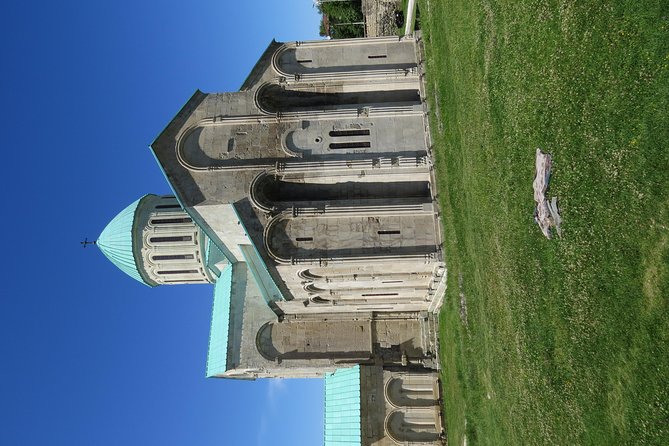 Gelati, Prometheus, Sanatoriums and Wine tour - A half-day route with four very different faces
