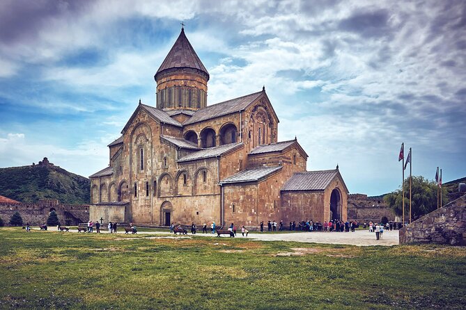 Group Day Tour of Mtskheta,Jvari,Samtavro - Booking advice and the cancellation window
