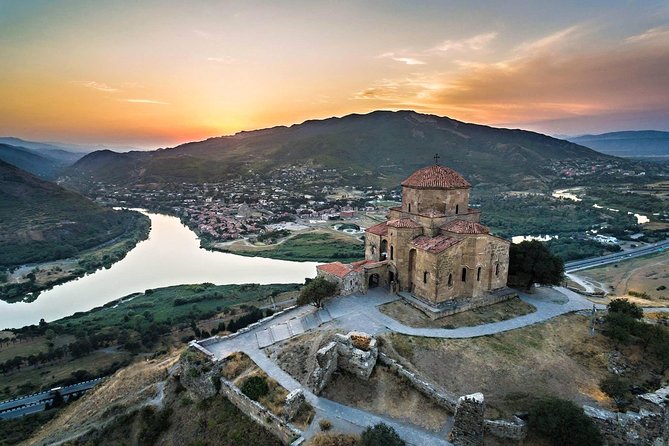 Jvari Monastery, Ananuri, Gudauri, Kazbegi Group & Private Tour - Jvari Monastery and the meeting of two rivers