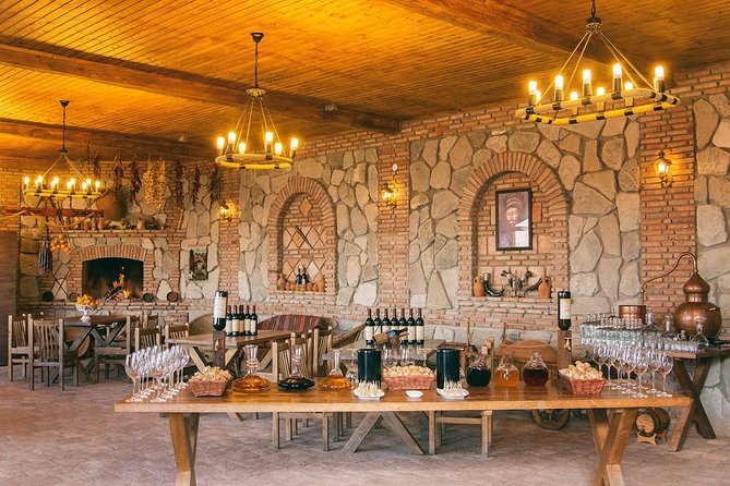Kakheti: Signagi, Bodbe Monastery, Telavi, Wine Tour. Private tour - Telavi and the qvevri wine tradition