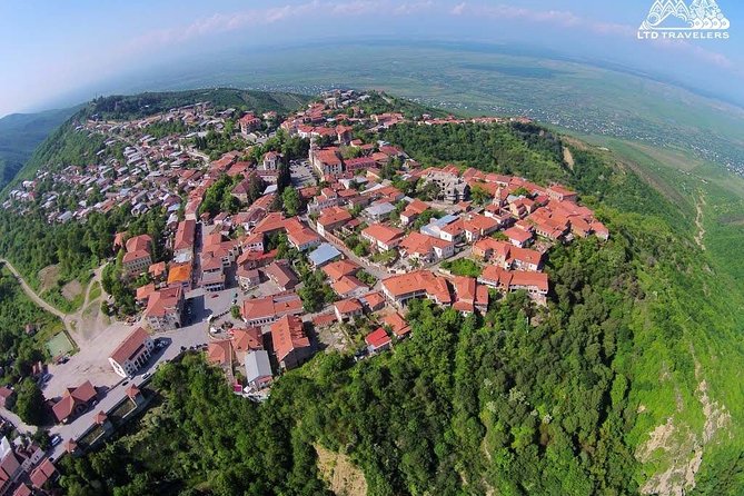 Kakheti: Signagi, Bodbe Monastery, Telavi, Wine Tour. Private tour - Sighnaghi, the hill town called the city of love