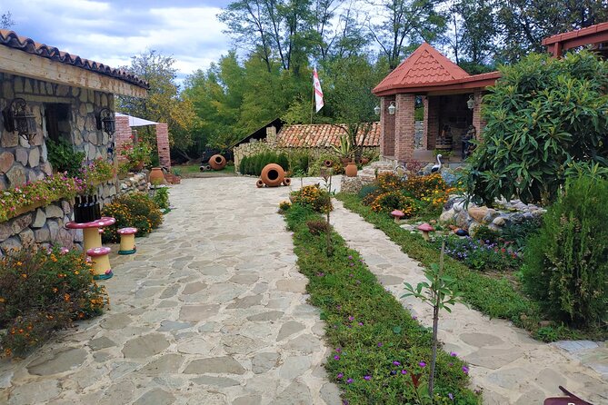 Kakheti Wine Tour with 20+ Wine Tastings & Qvevri Masterclass - Starting early and crossing 295 kilometers