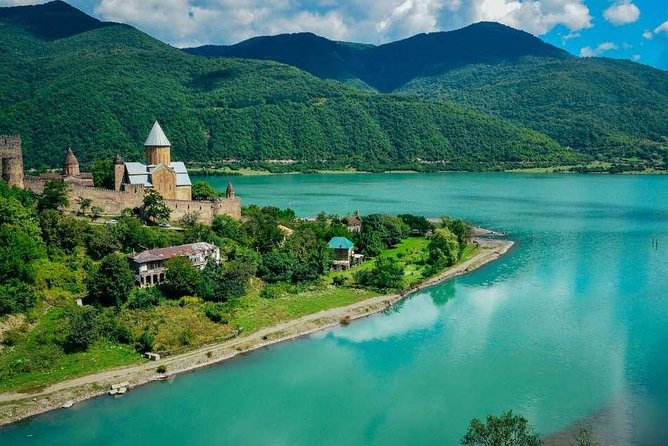 Kazbegi-Ananuri-Gergeti Private Tour - Key points to know before you book