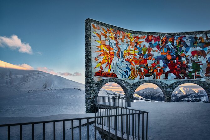 Kazbegi and Khinkali - the ultimate mountain experience tour - A small group makes a long road day easier