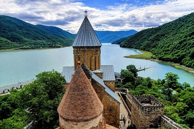Kazbegi full day private tour + LUNCH - Why this day trip works from Tbilisi