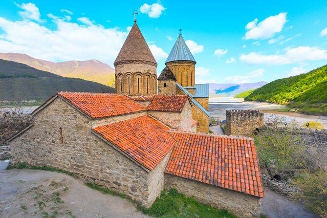 Kazbegi Full-Day Private Tour with Scenic Stops from Tbilisi - The Aragvi River and the climb north
