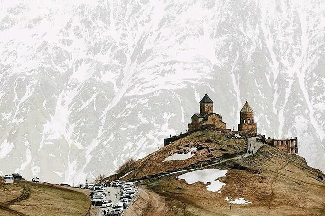 KAZBEGI GUDAURI ANANURI One day group tour From Tbilisi! - Stepantsminda and the road toward the border