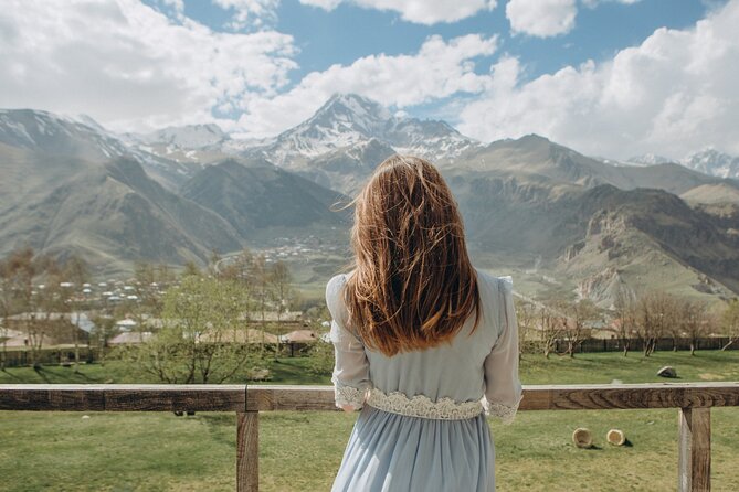 Kazbegi&Gudauri Small group tour including hotel pick up/drop-off - Zhinvali Reservoir: a bright start on the Military Highway