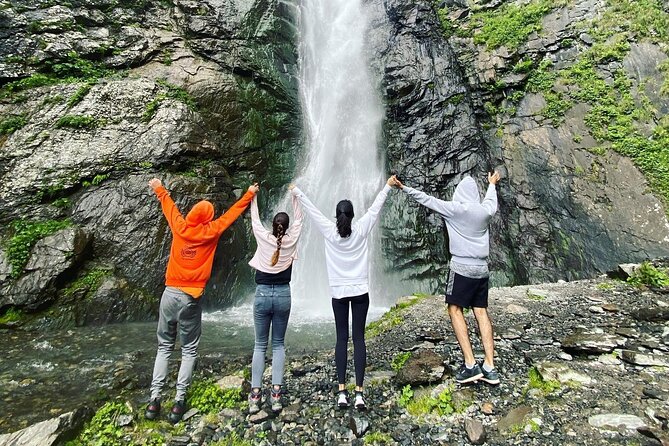 Kazbegi:Hiking to Gveleti Waterfall - Guides, group size, and the feel of the outing