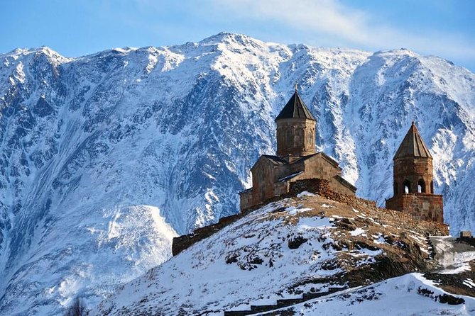 Kazbegi MOUNTAIN Tour (GLORY OF THE NATURE) + MANY NEW LOCATIONS - Ananuri Castle Adds History to the Road Trip