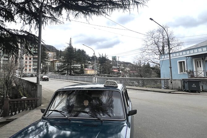 Kutaisi: Chiatura Cable Cars & Katskhi Pillar Guided Tour - Key points at a glance