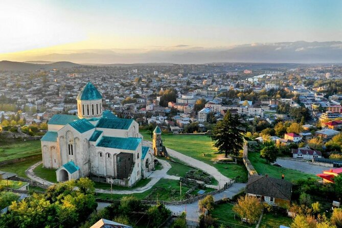 Kutaisi city tour - The opera house and Kutaisi’s public face