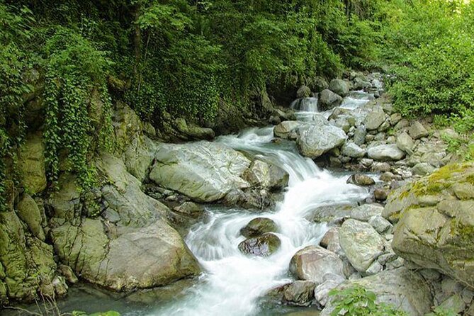 Lagodekhi - A day hiking from Tbilisi - Reaching the 40-meter cascade