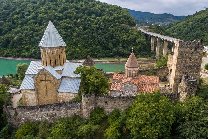Mtskheta, Ananuri, Gudauri and Kazbegi Full Day Tour from Tbilisi - Zhinvali Reservoir and Ananuri Fortress