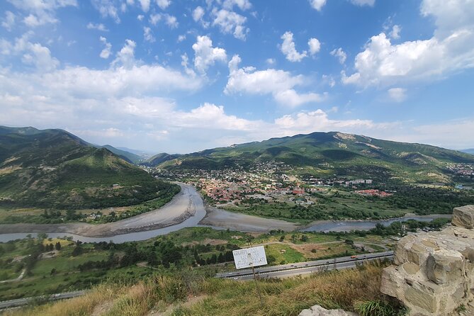 Mtskheta: Exploring Heritage and Cuisine through Cooking Classes - Why Mtskheta Makes a Good First Day Trip