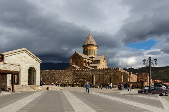 Mtskheta - Jvari + Gori - Uplistsikhe Tour - Transport, pace, and what the price covers