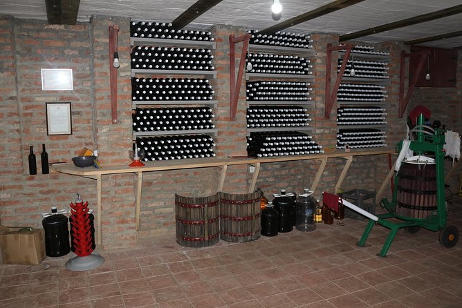 Natural Wine Tour to Kartli region, lunch & wine tasting at Andro Barnovi - The drive, timing, and private format