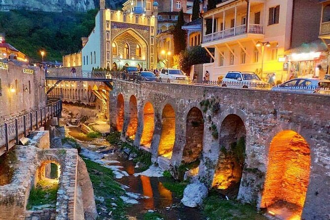 Old tbilisi walking tour & wine tasting - Karvasla and the Silk Road side of Tbilisi