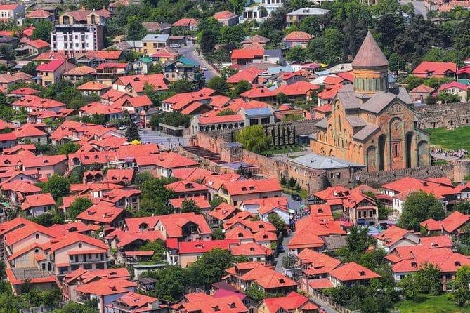 Private 4-Day Tours & Transfers from Tbilisi to Top Georgia Spots - What this four-day Georgia route really offers