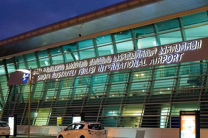 Private airport - city transfer Tbilisi - How the service works for departures