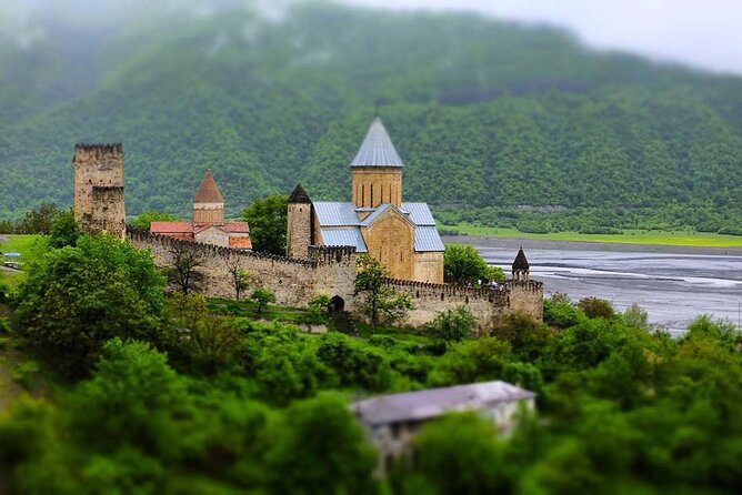 Private day Tour from Tbilisi to Kazbegi and Gudauri - Price, timing, and who gets the best value