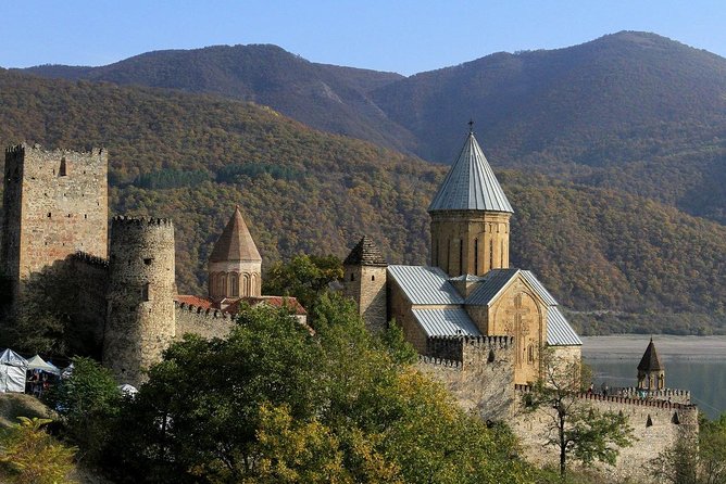 Private day tour in Kazbegi (Stepantsminda) - Ananuri Fortress gives the day some depth